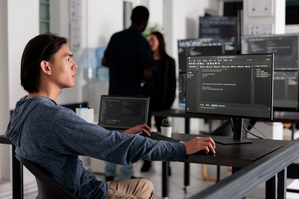 App engineer programming html server code algorithm